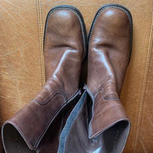 NEW Gianni Bini Leather boots size 9